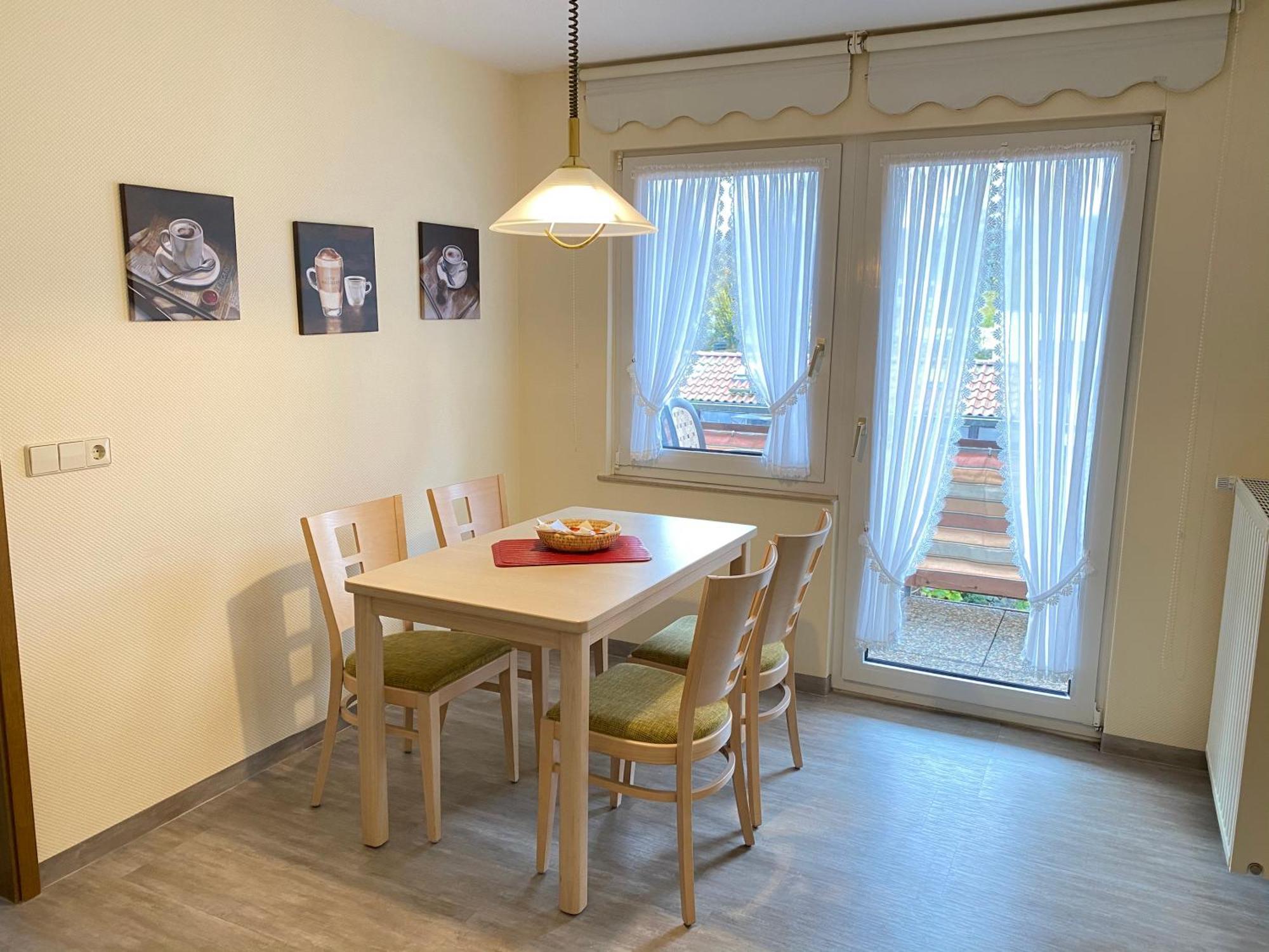 Gasthof-Ferienwohnung Zur Zweere Willingen  Buitenkant foto